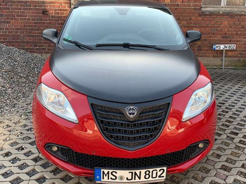 Rot Gebraucht 2013 Lancia Ypsilon Kleinwagen | 6.000 € (Fairer Preis) - Bild 1/4