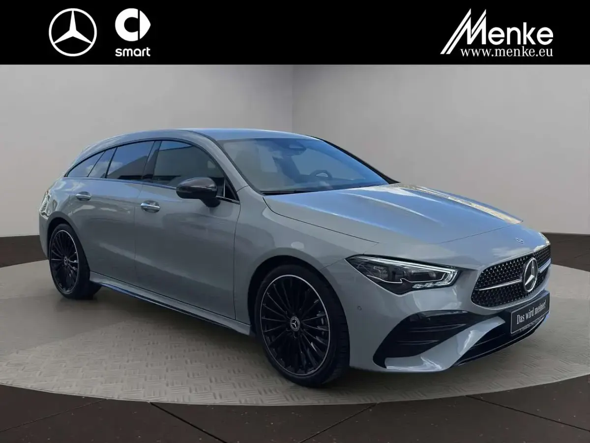Gebraucht Mercedes CLA200 AMG Edition 1 150 PS (110 kW) 2025 Manufaktur lack manufaktur alp Coupé