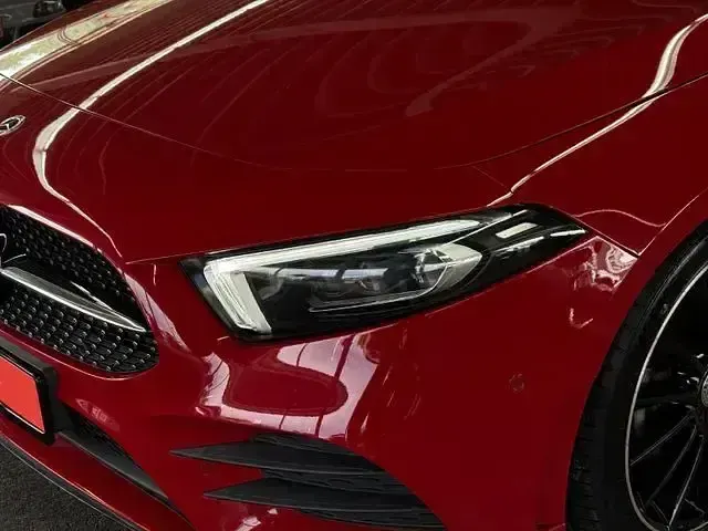 Gebraucht Mercedes A200 AMG line 163 PS (119 kW) 2018 Rot Limousine