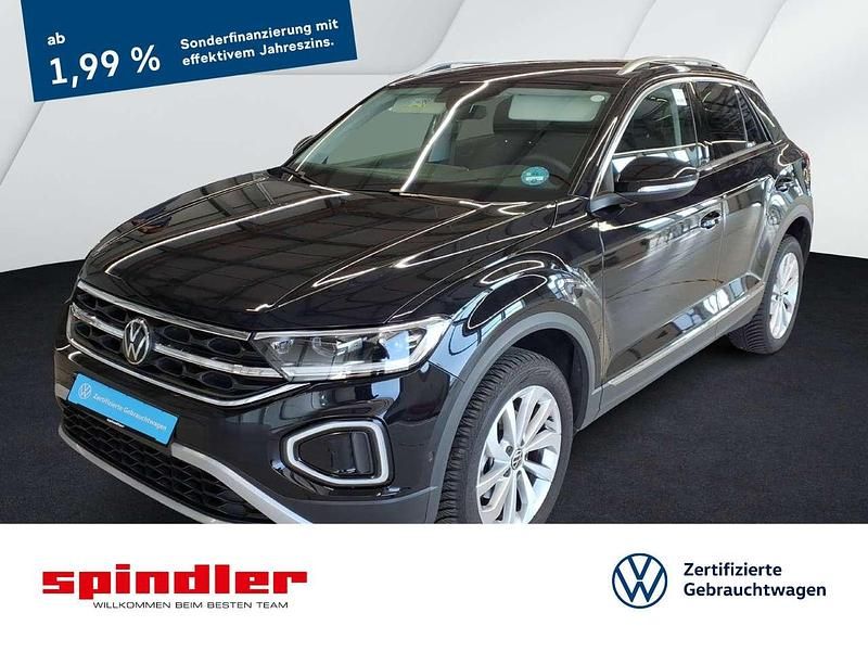 Deep black perleffekt Gebraucht 2024 VW T-Roc Style SUV | 28.680 € (Fairer Preis) - Bild 1/3
