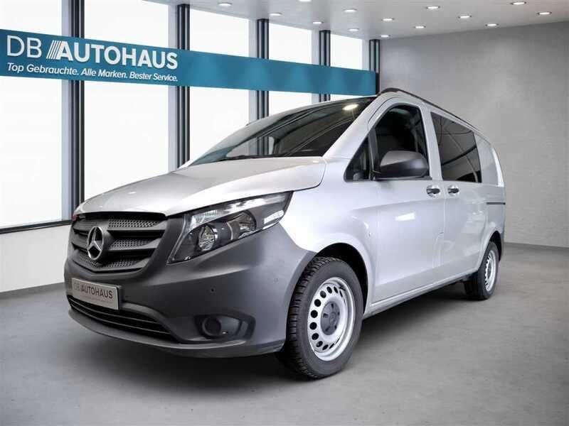 Silber Gebraucht 2021 Mercedes Vito Van / Kleinbus | 31.990 € (Superpreis) - Bild 1/4