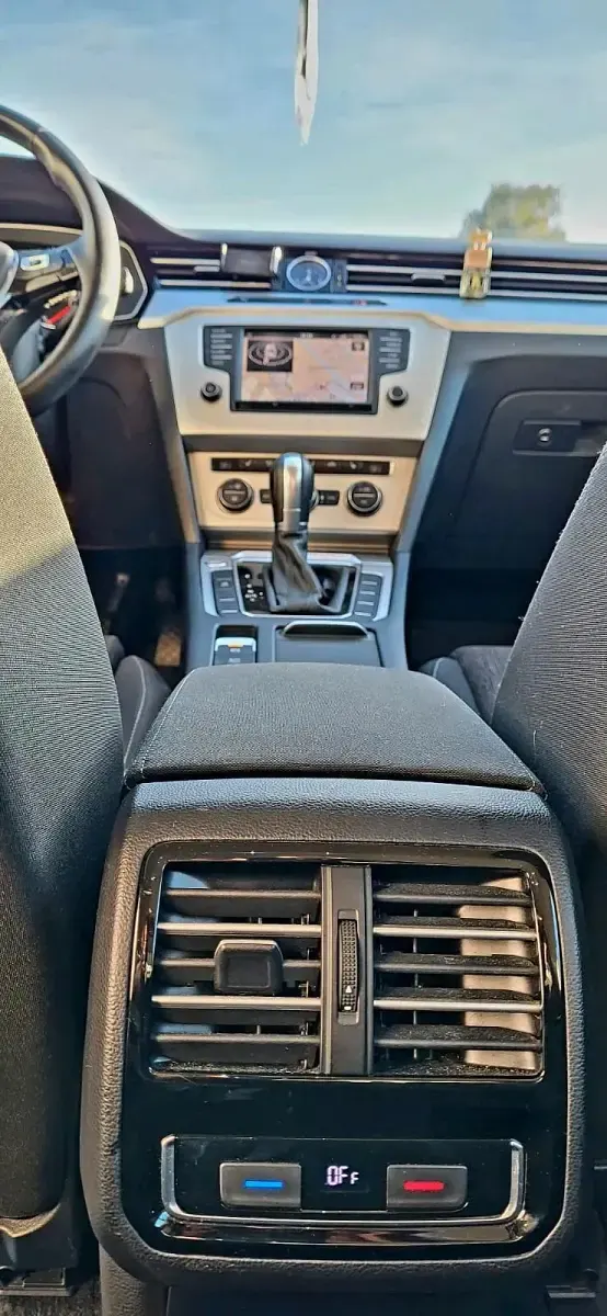 Używany VW Passat 120 KM (88 kW) 2016 Biały Kombi
