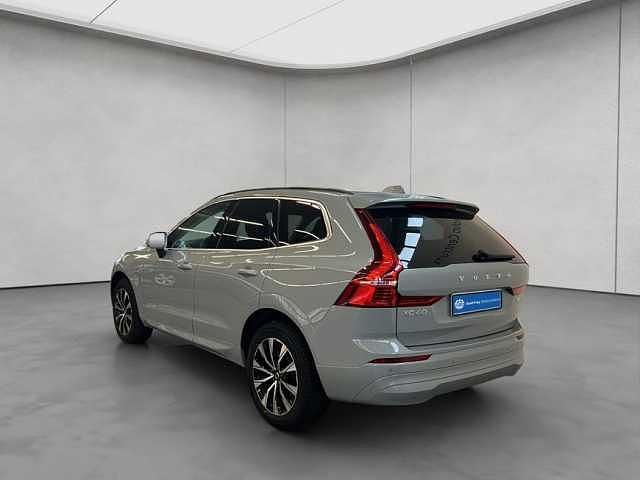 Gebraucht Volvo XC60 Core 250 PS (183 kW) 2024 Vapour grey 740 SUV