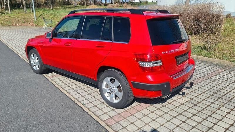 Gebraucht Mercedes GLK220 170 PS (125 kW) 2011 Rot SUV