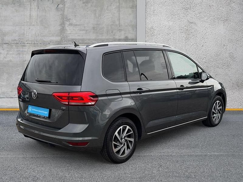 Gebraucht VW Touran Sound 110 PS (80 kW) 2017 Grau Van / Kleinbus