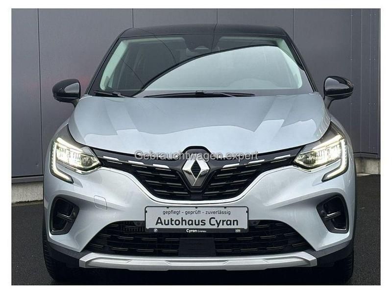 Gebraucht Renault Captur 140 PS (102 kW) 2024  grey kqa + black gne SUV