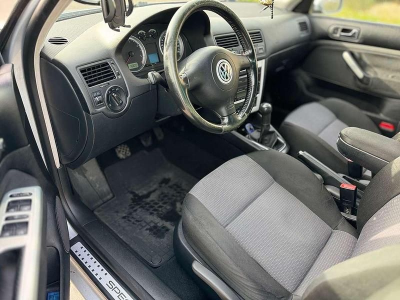 Gebraucht VW Bora 101 PS (74 kW) 2002 Silber Kombi