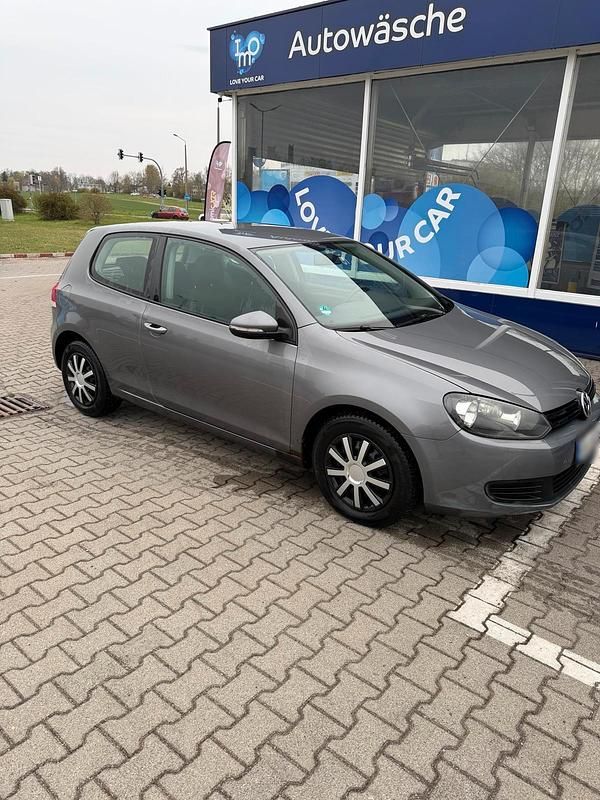 Gebraucht VW Golf 75 PS (55 kW) 2009 Grau Coupé