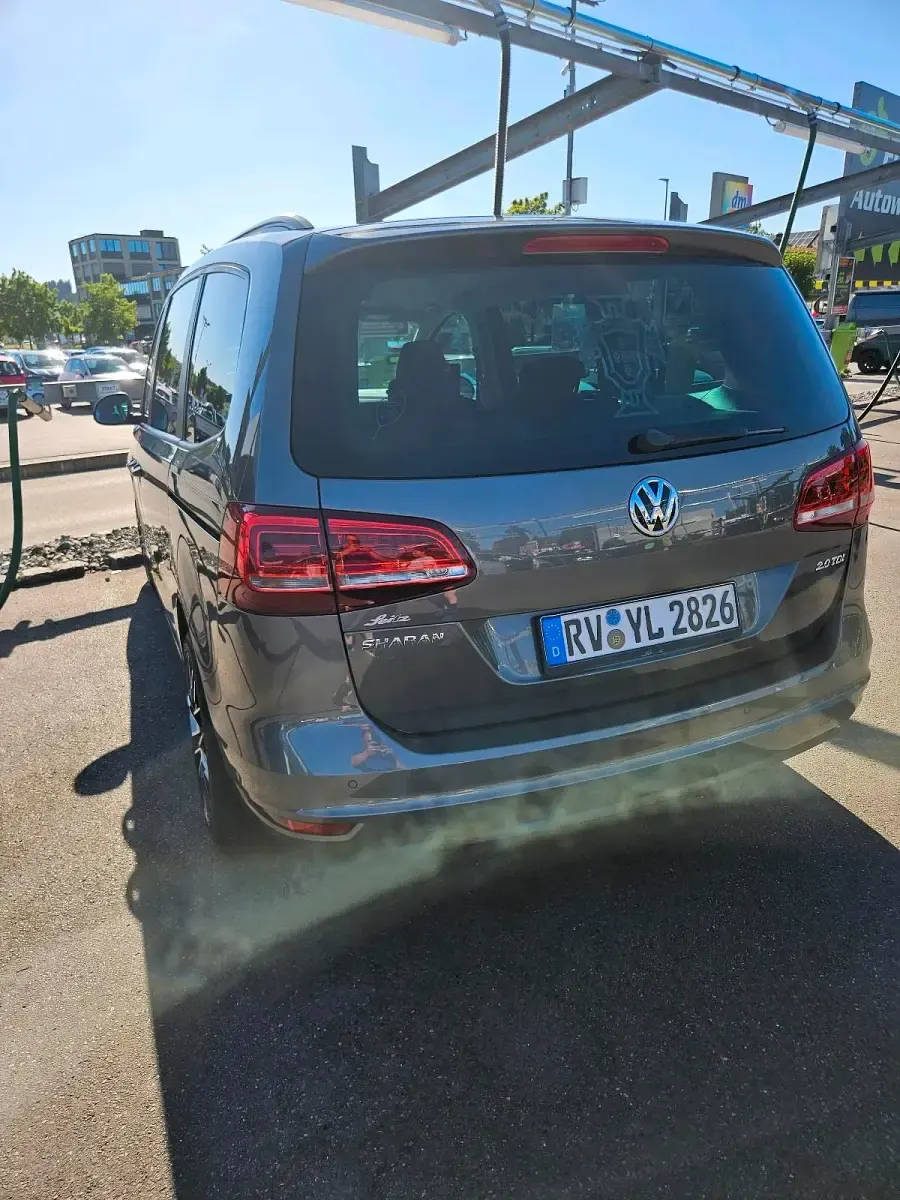 Gebraucht VW Sharan 150 PS (110 kW) 2015 Grau Van / Kleinbus