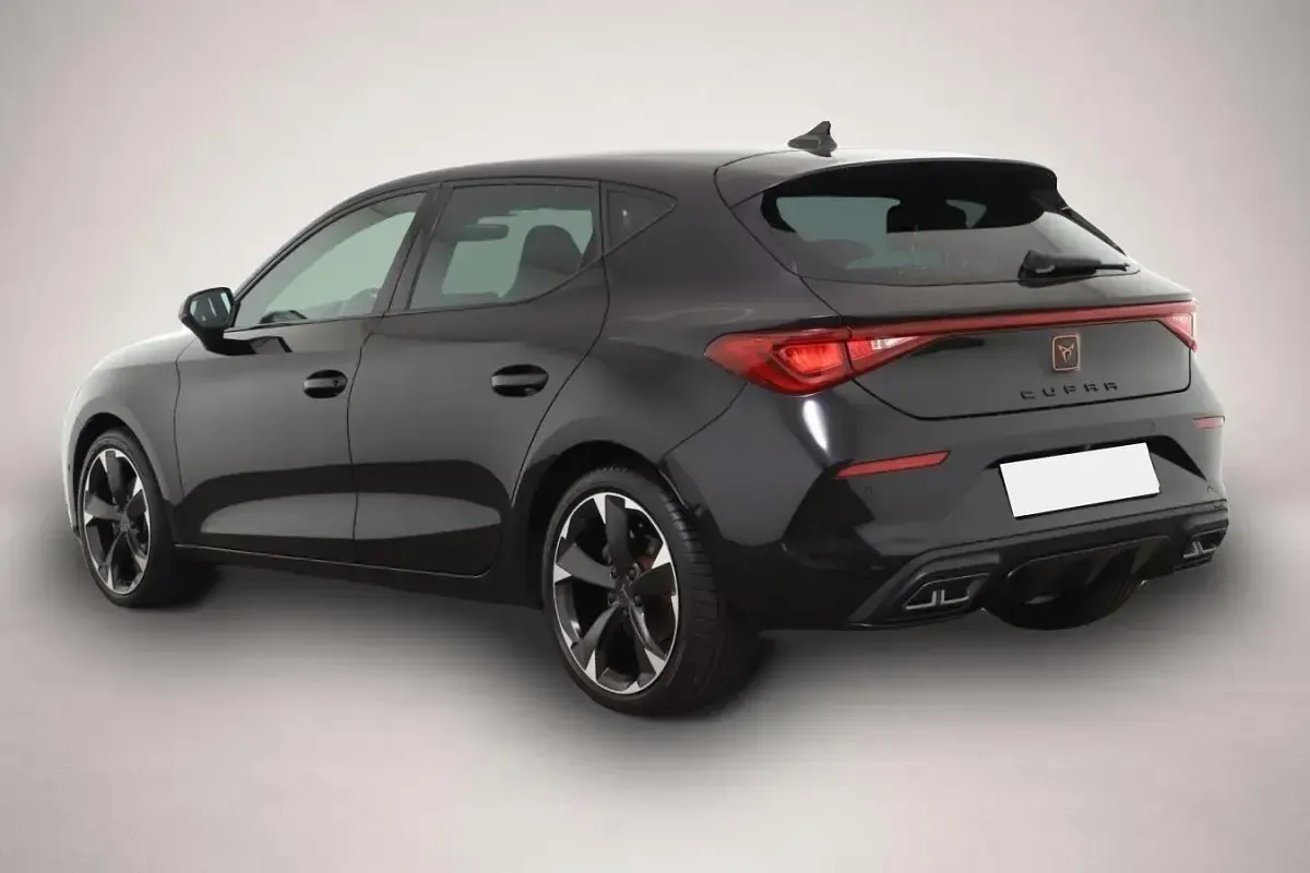 Gebraucht Cupra Leon 150 PS (110 kW) 2023 Manufacturer Limousine
