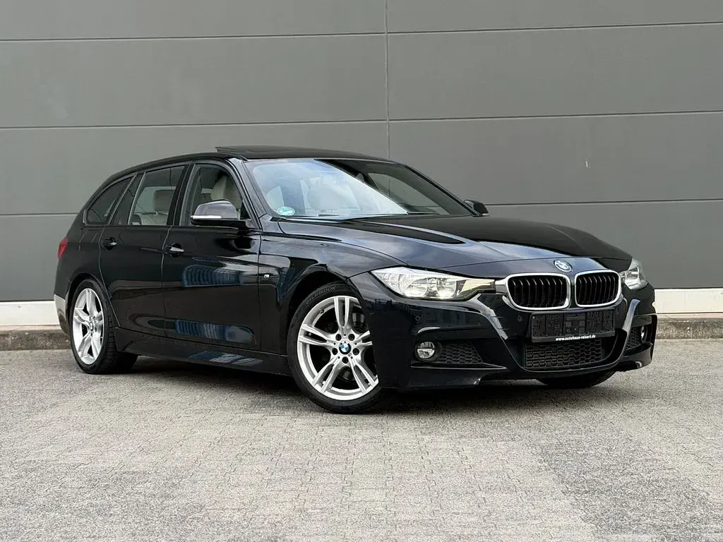 Gebraucht BMW 325 M Sport 224 PS (164 kW) 2016 Black sapphire metallic Kombi