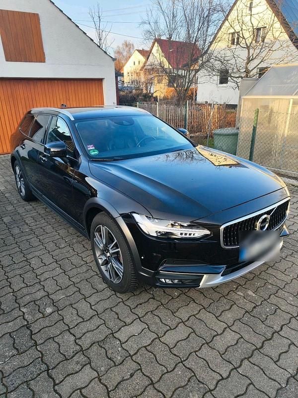 Gebraucht Volvo V90 CC 235 PS (172 kW) 2017 Schwarz Kombi