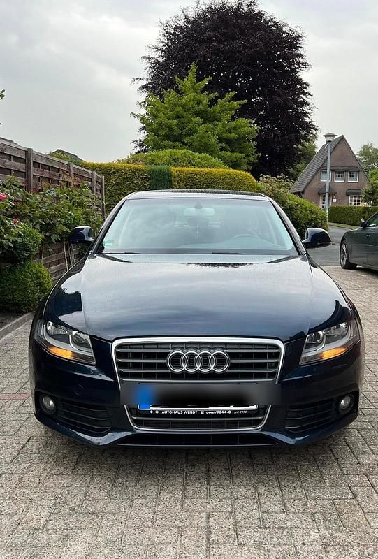 Blau Gebraucht 2008 Audi A4 Limousine | 7.000 € - Bild 1/4