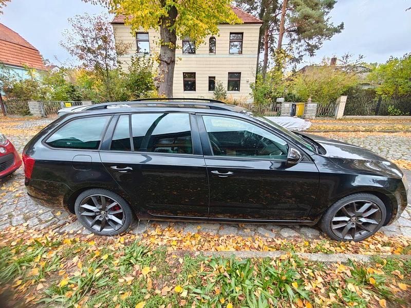 Gebraucht Skoda Octavia RS 184 PS (135 kW) 2016 Schwarz Kleinwagen