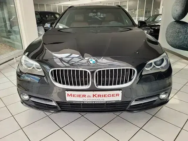 Second-hand BMW 520 Performance 184 CP (135 kW) 2013 Negru Berlinǎ