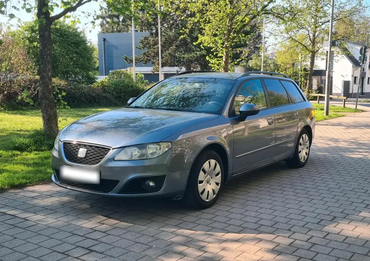 Second-hand Seat Exeo Style 143 CP (105 kW) 2012 Argintiu Break