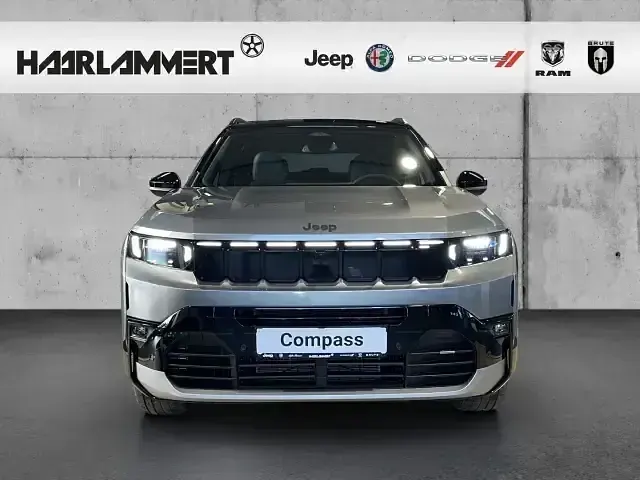 Nouvelle Jeep Compass 146 ch (107 kW) 2026 Gris SUV