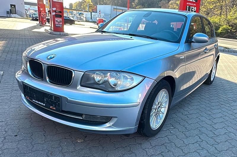 Gebraucht BMW 118 122 PS (89 kW) 2008 Blau Kleinwagen