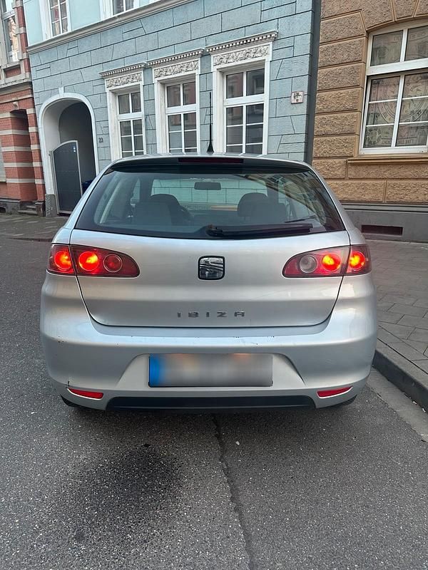 Gebraucht Seat Ibiza 85 PS (62 kW) 2008 Grau Limousine