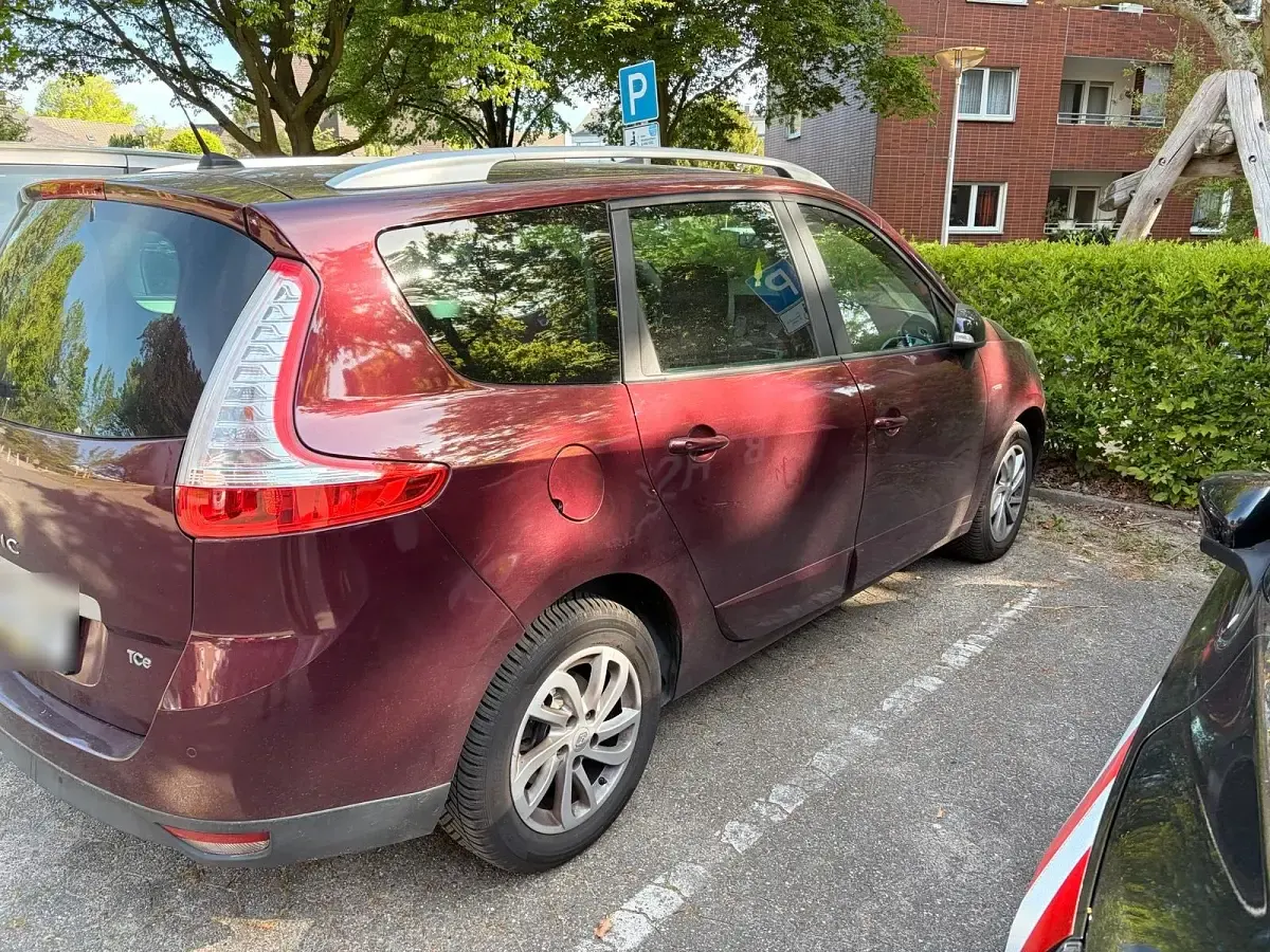 Gebraucht Renault Scenic E-Tech 132 PS (97 kW) 2015 Violet Van / Kleinbus