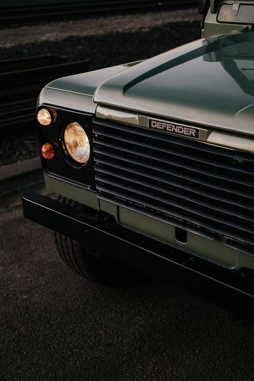 Gebraucht Land Rover Defender 84 PS (61 kW) 1987 Grün SUV