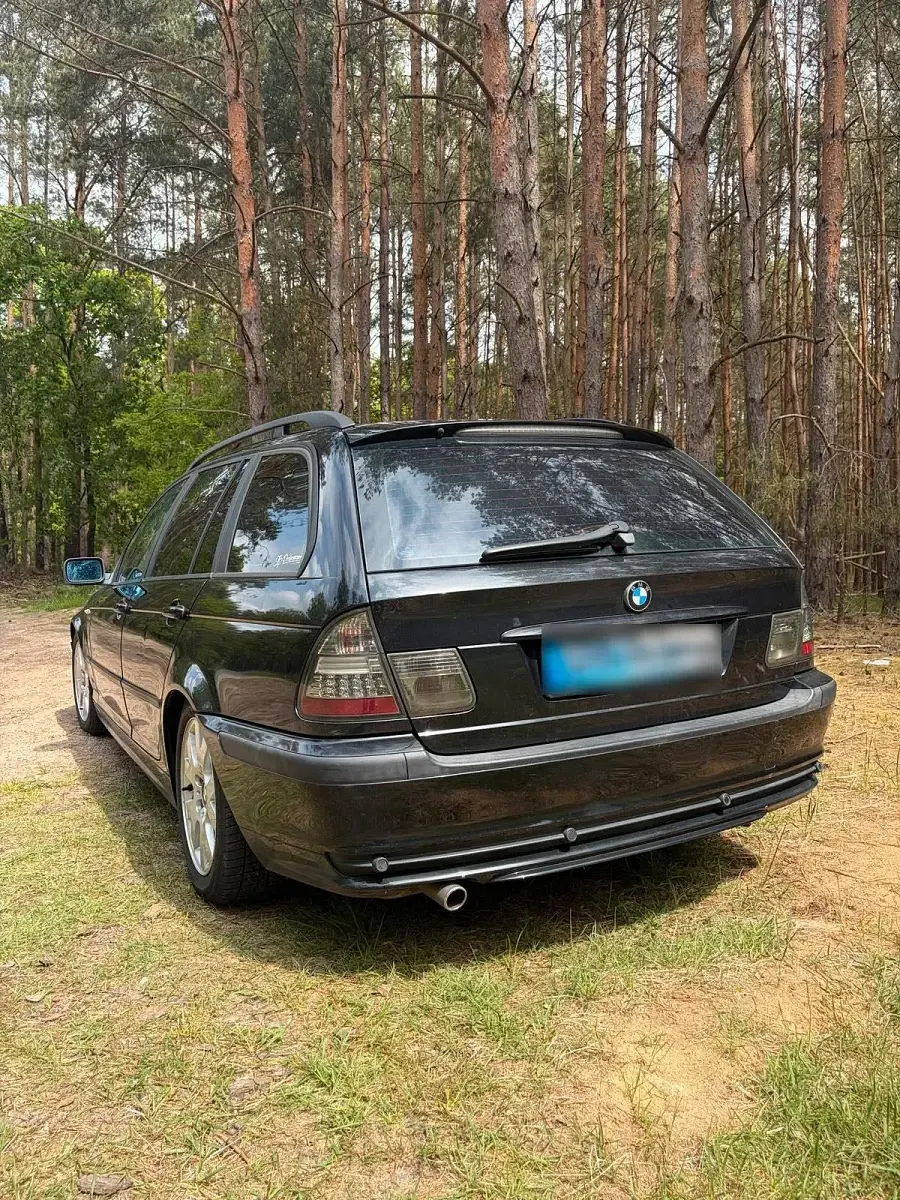 Gebraucht BMW 318 143 PS (105 kW) 2002 Schwarz Kombi