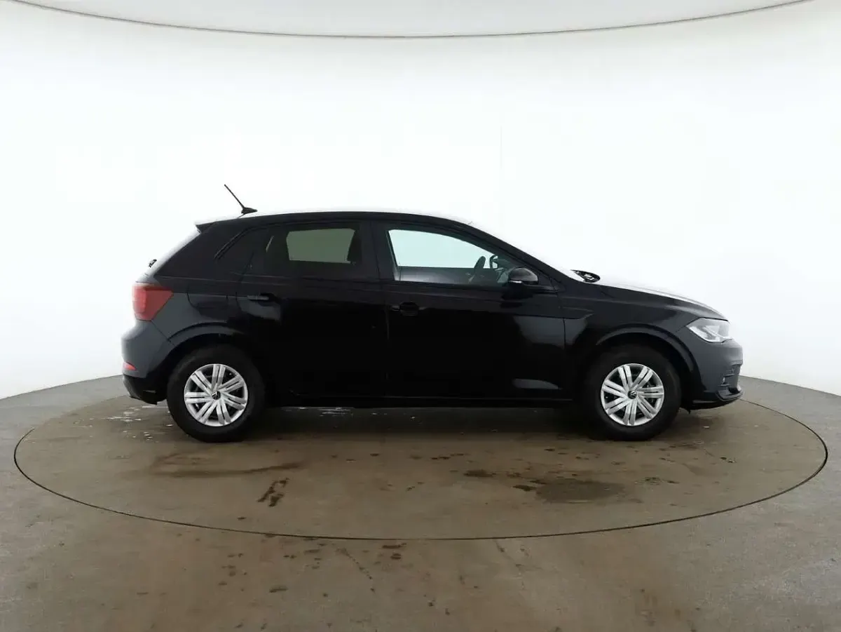 Neu VW Polo 80 PS (58 kW) 2026 Deep black perleffekt Kleinwagen