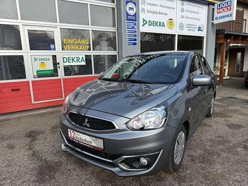 Platinumgrau (m) (metallic) Gebraucht 2020 Mitsubishi Space Star Diamant Edition Kleinwagen | 9.790 € (Fairer Preis) - Bild 1/4