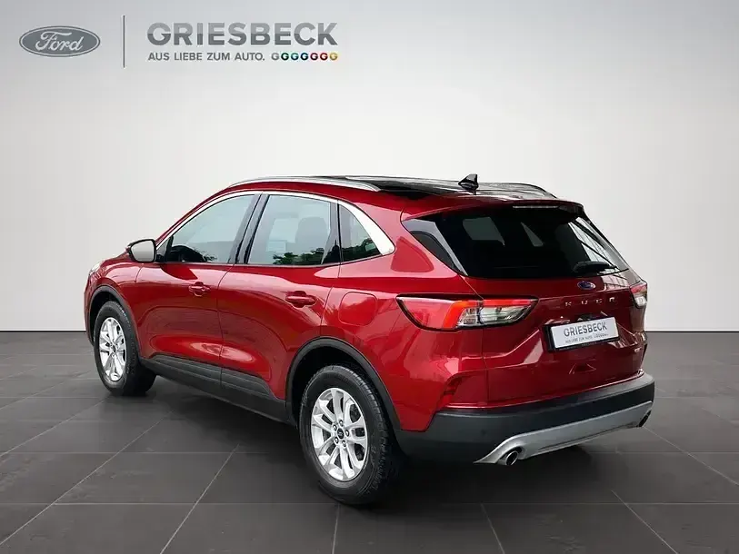 Gebraucht Ford Kuga Titanium 150 PS (110 kW) 2022 Lucidrot metallic SUV