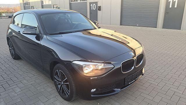 Gebraucht BMW 116 136 PS (100 kW) 2013 Saphirschwarz Kleinwagen