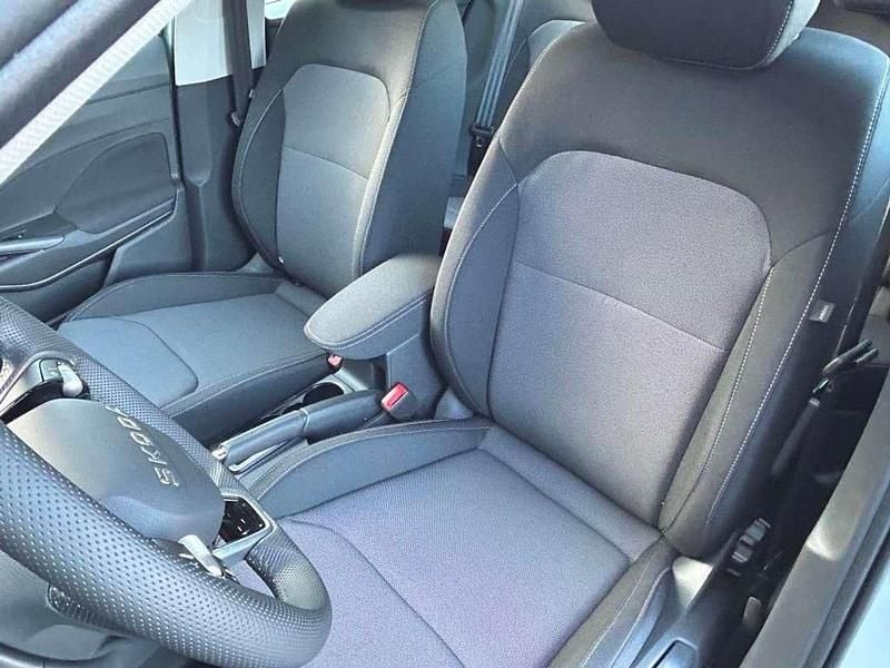 Neu Skoda Fabia Selection 116 PS (85 kW) 2025 Brilliantsilber metallic Kleinwagen