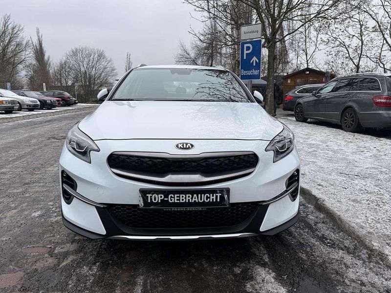 Gebraucht Kia XCeed Vision 105 PS (77 kW) 2021 Casa white SUV