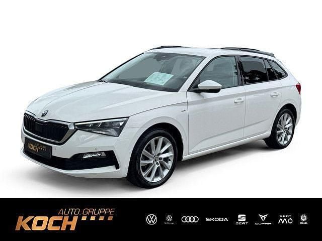 Weiß Gebraucht 2021 Skoda Scala Clever Kleinwagen | 19.460 € (Fairer Preis) - Bild 1/4