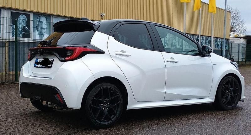 Gebraucht Toyota Yaris Style 125 PS (91 kW) 2022 Weiß Kleinwagen
