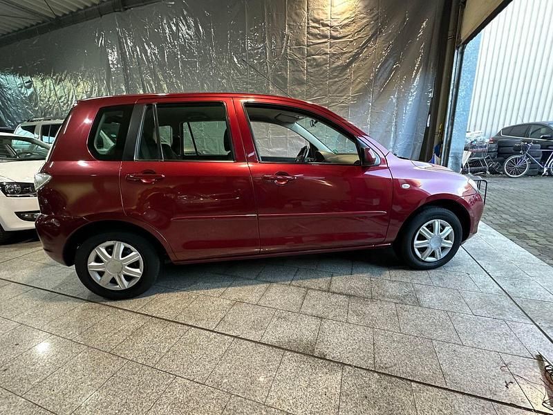 Gebraucht Mazda 2 Active 80 PS (58 kW) 2006 Rot Kleinwagen