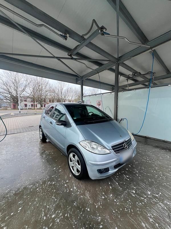 Gebraucht Mercedes A150 95 PS (69 kW) 2007 Silber Kleinwagen