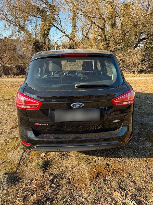 Gebraucht Ford B-MAX 100 PS (73 kW) 2015 Schwarz Van / Kleinbus