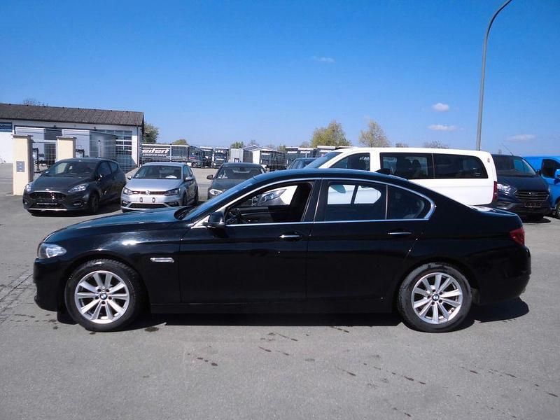 Second-hand BMW 525 218 CP (160 kW) 2014 Negru Berlinǎ