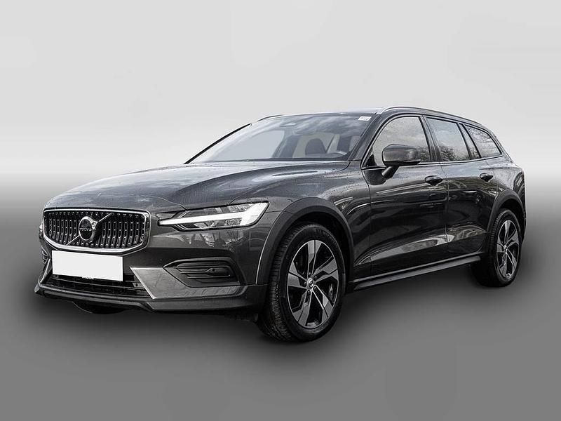 Gebraucht Volvo V60 CC Plus 197 PS (144 kW) 2023 Grau Kombi