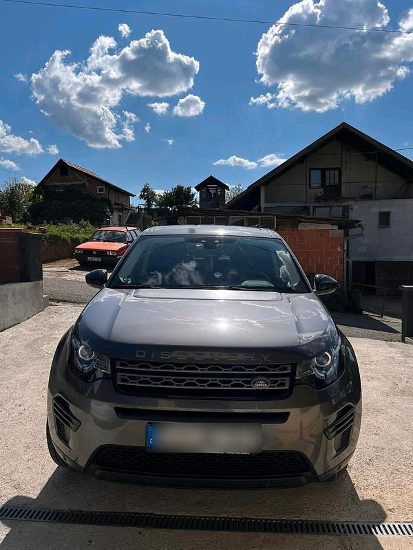 Grau Gebraucht 2018 Land Rover Discovery Sport SUV | 11.000 € (Guter Preis) - Bild 1/4