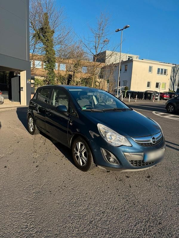 Gebraucht Opel Corsa Innovation 69 PS (50 kW) 2011 Andere farben Kleinwagen