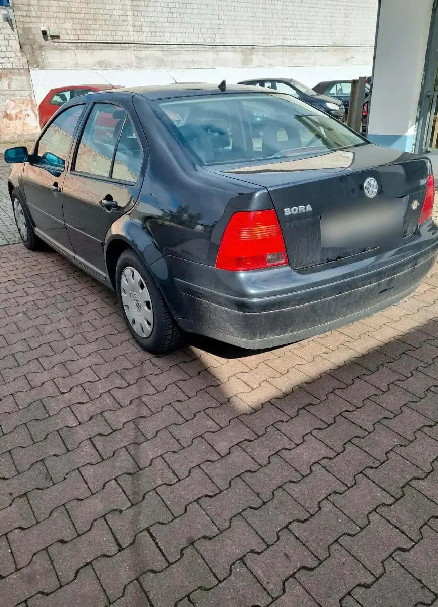 Brugt VW Bora 136 HK (100 kW) 2000 Sort Sedan