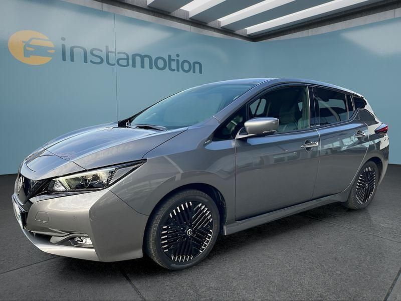 Grau Gebraucht 2023 Nissan Leaf Tekna Kleinwagen | 20.399 € (Fairer Preis) - Bild 1/4