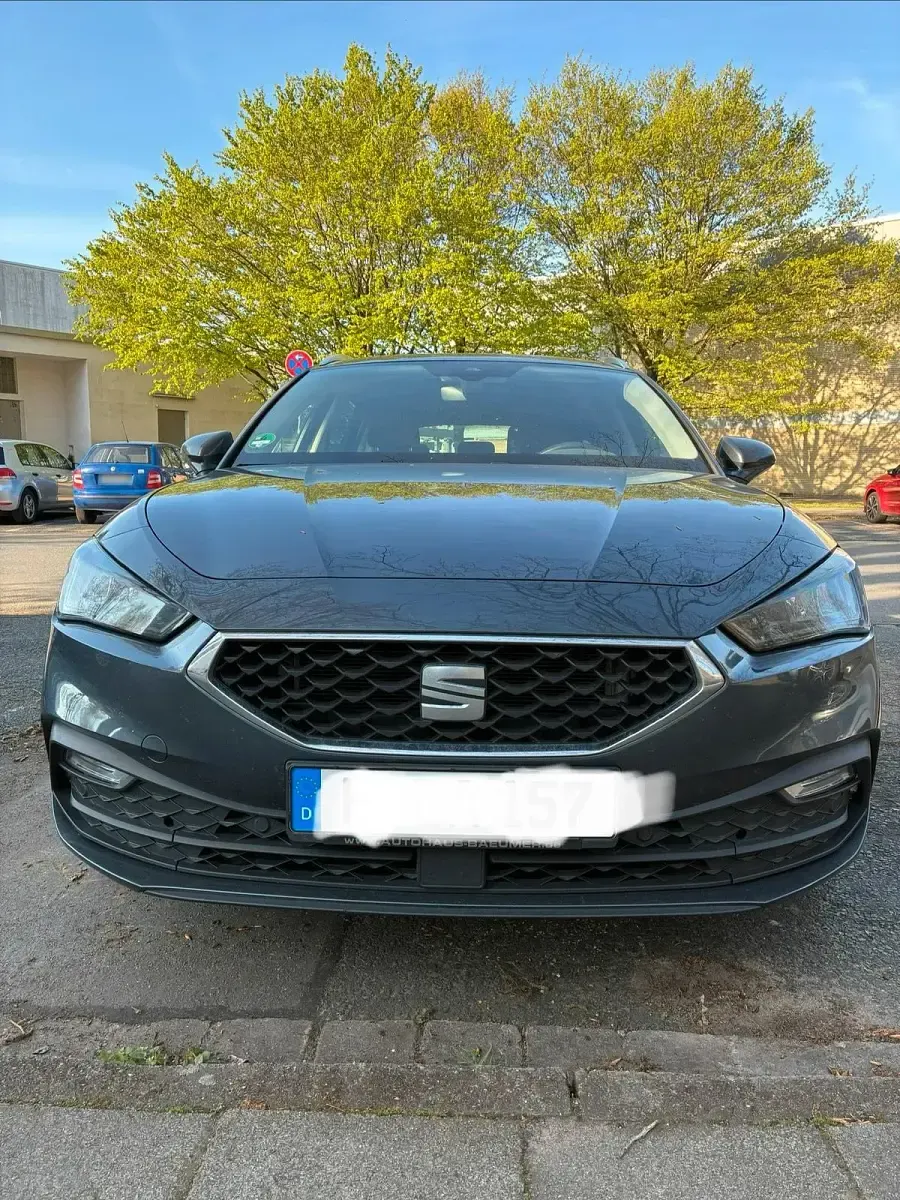 Usata Seat Leon 150 CV (110 kW) 2021 Andere farben Station wagon