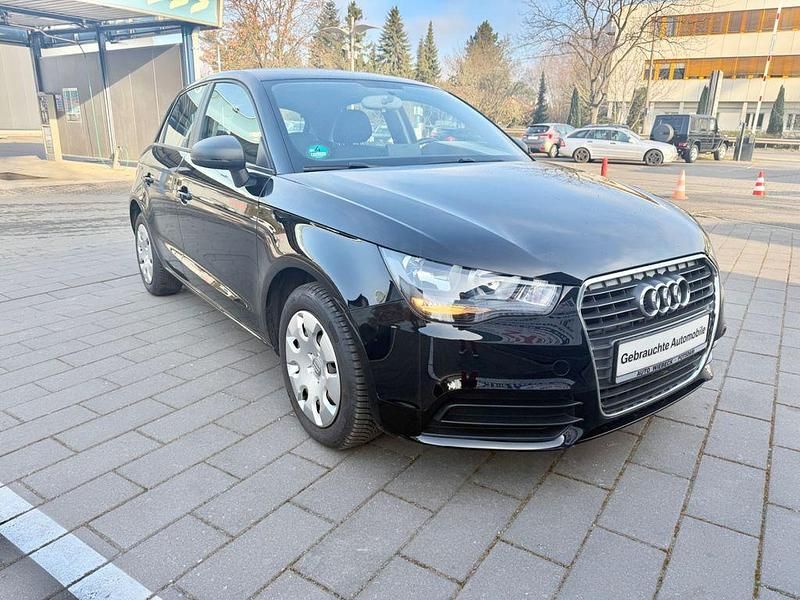 Gebraucht Audi A1 Sportback Attraction 86 PS (63 kW) 2012 Schwarz Kleinwagen