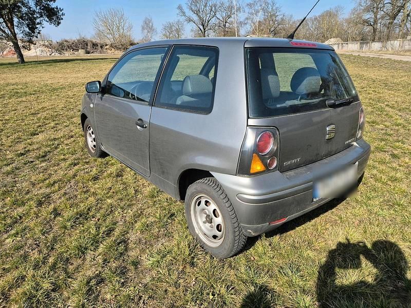 Gebraucht Seat Arosa 50 PS (36 kW) 2003 Grau Kleinwagen