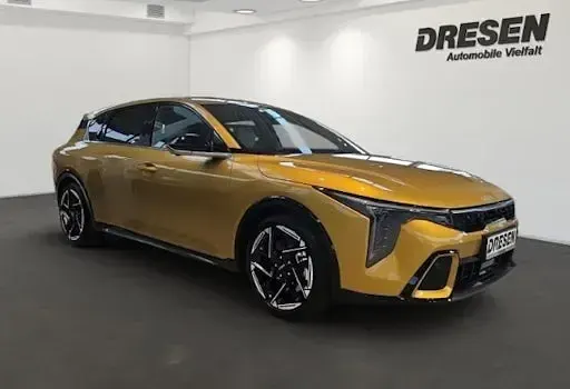 Gebraucht Kia K4 GT-Line 180 PS (132 kW) 2026 Gelb Kombi