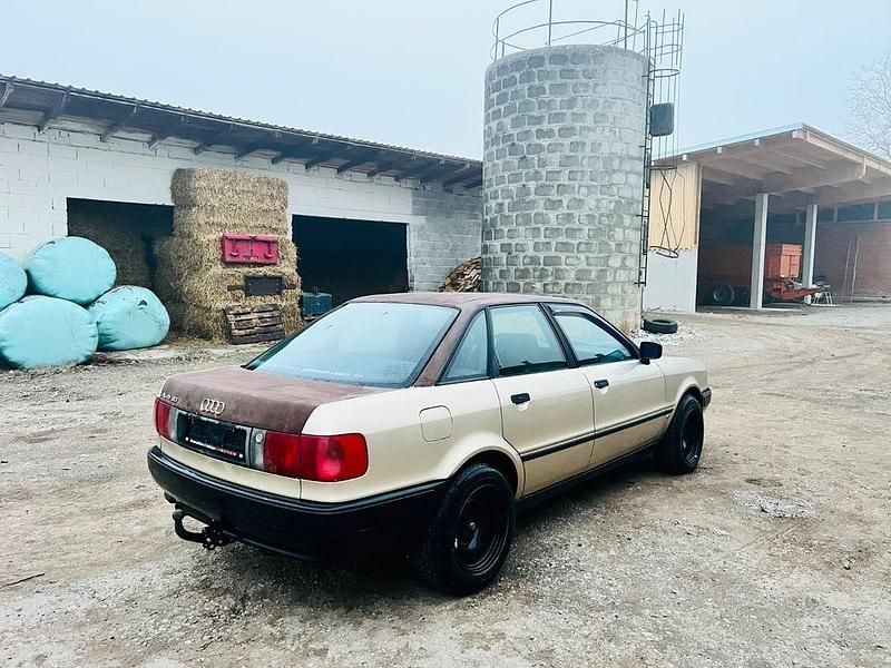 Gebraucht Audi 80 90 PS (66 kW) 1991 Gold Limousine