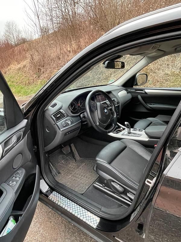 Używany BMW X3 184 KM (135 kW) 2012 Czarny SUV