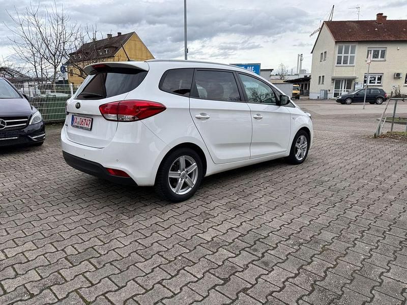 Gebraucht Kia Carens Edition 7 135 PS (99 kW) 2014 Weiß Van / Kleinbus